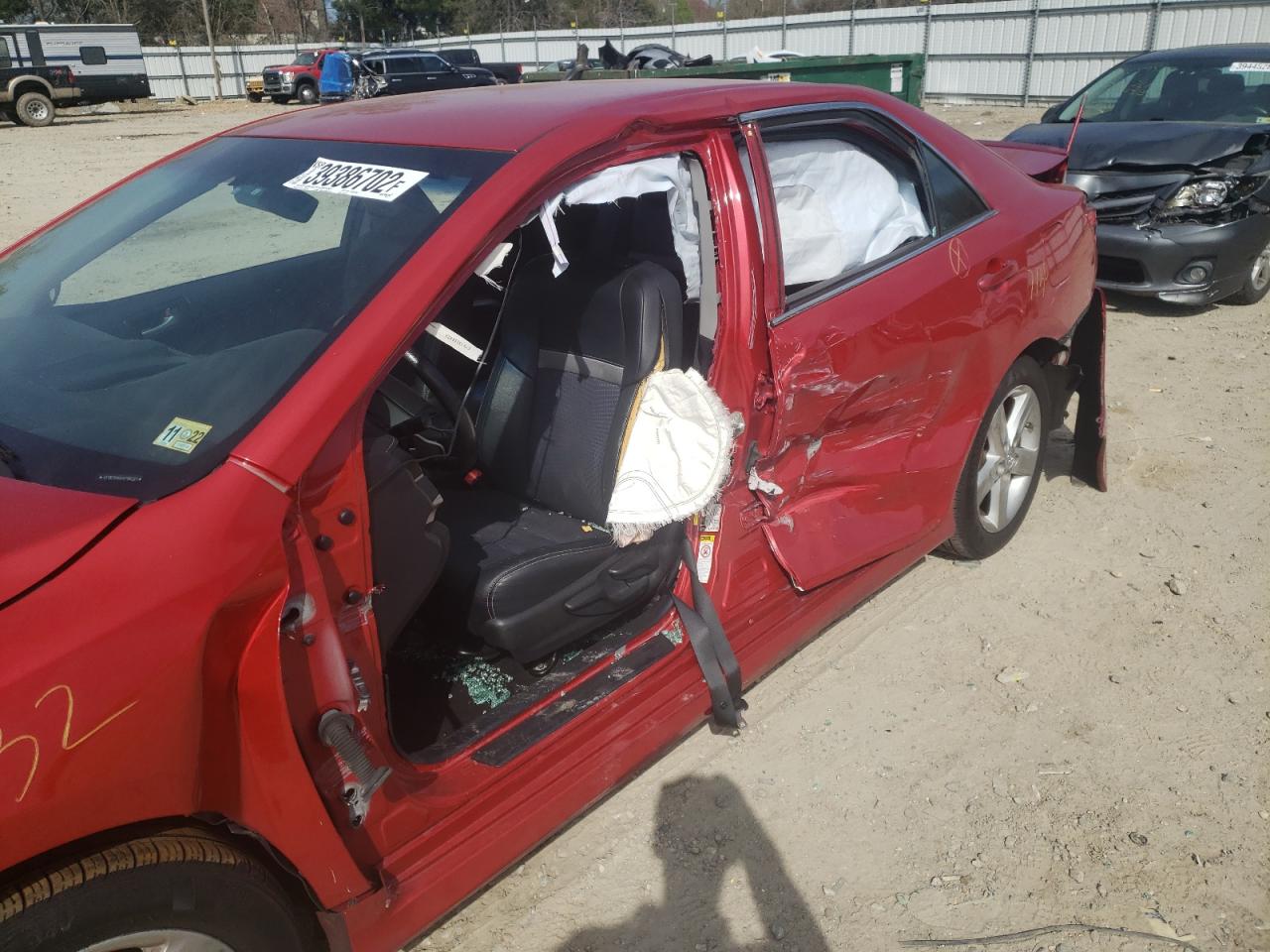Photo 9 from auction – 2014 TOYOTA CAMRY L with VIN 4T1BF1FK3EU796731