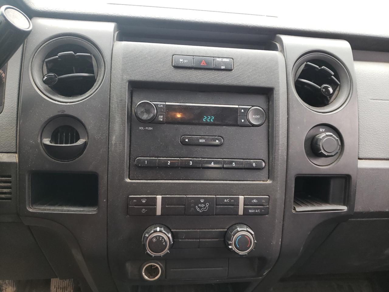 Photo 9 from auction – 2011 FORD F150 with VIN 1FTNF1CF0BKD52934