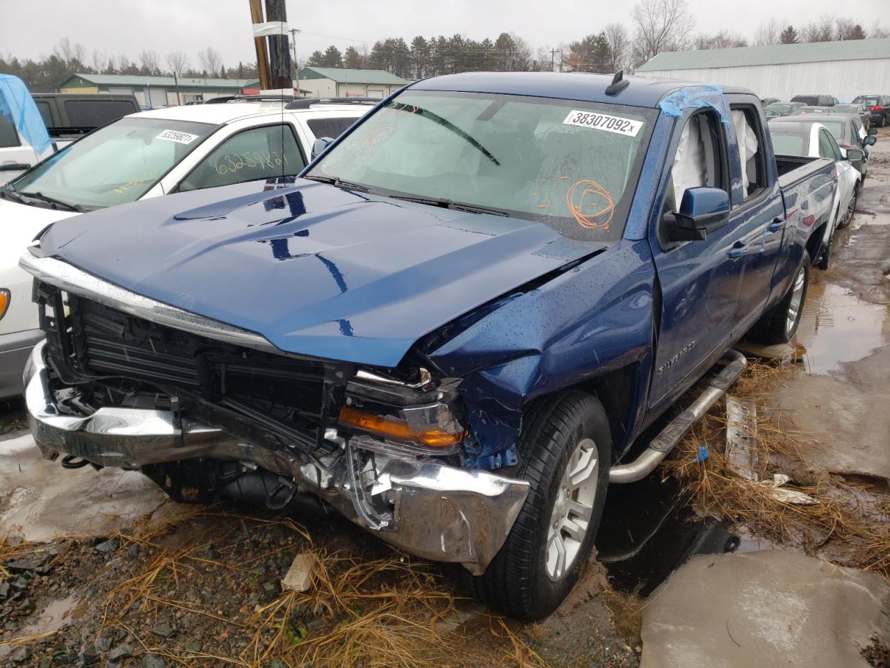 Photo 2 from auction – 2017 CHEVROLET SILVERADO with VIN 1GCVKREC8HZ177264