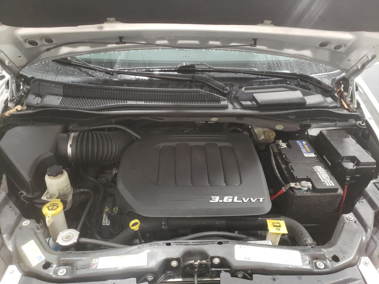 Photo 7 from auction – 2011 CHRYSLER TOWN & COU with VIN 2A4RR5DG5BR716252