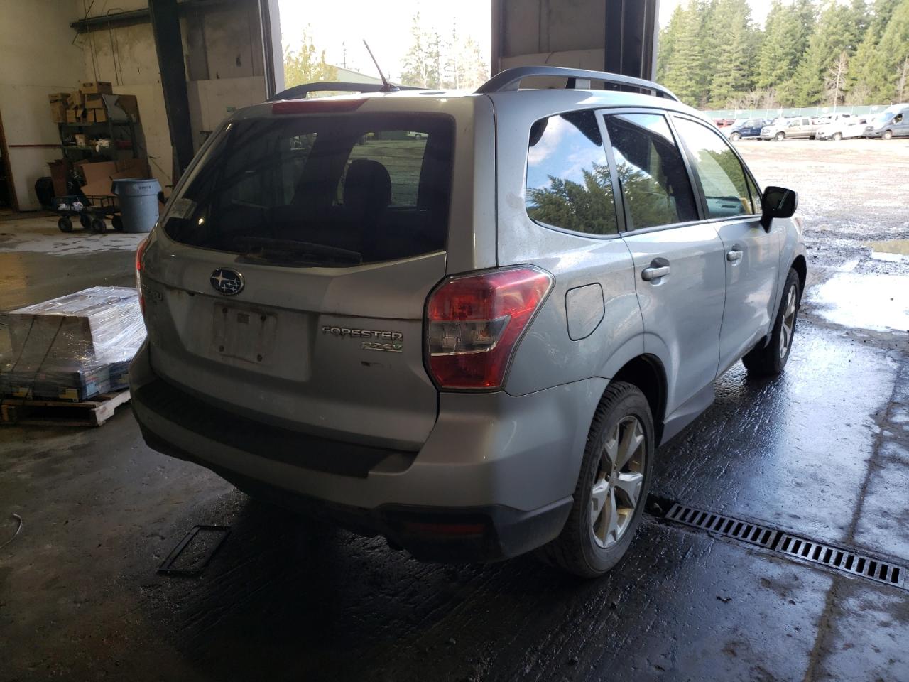 Photo 4 from auction – 2014 SUBARU FORESTER 2 with VIN JF2SJAEC3EH543223