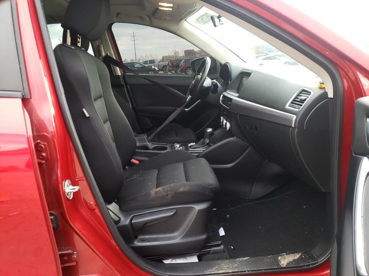 Photo 5 from auction – 2016 MAZDA CX-5 TOURI with VIN JM3KE4CY2G0838485