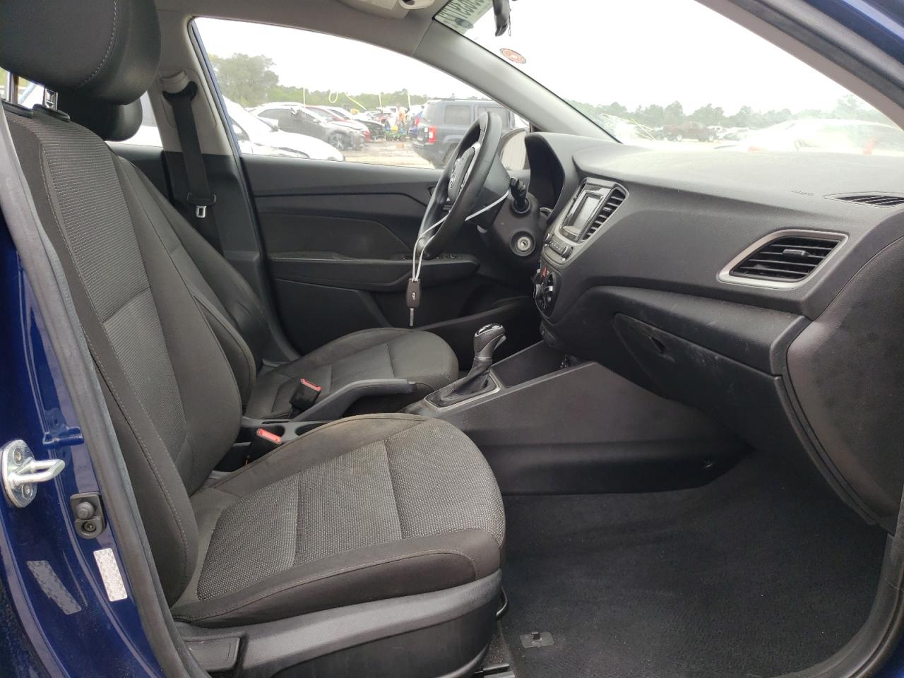 Photo 5 from auction – 2019 HYUNDAI ACCENT SE with VIN 3KPC24A33KE077527