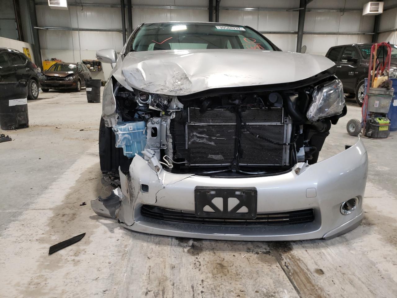 Photo 9 from auction – 2010 LEXUS HS 250H with VIN JTHBB1BA1A2036699