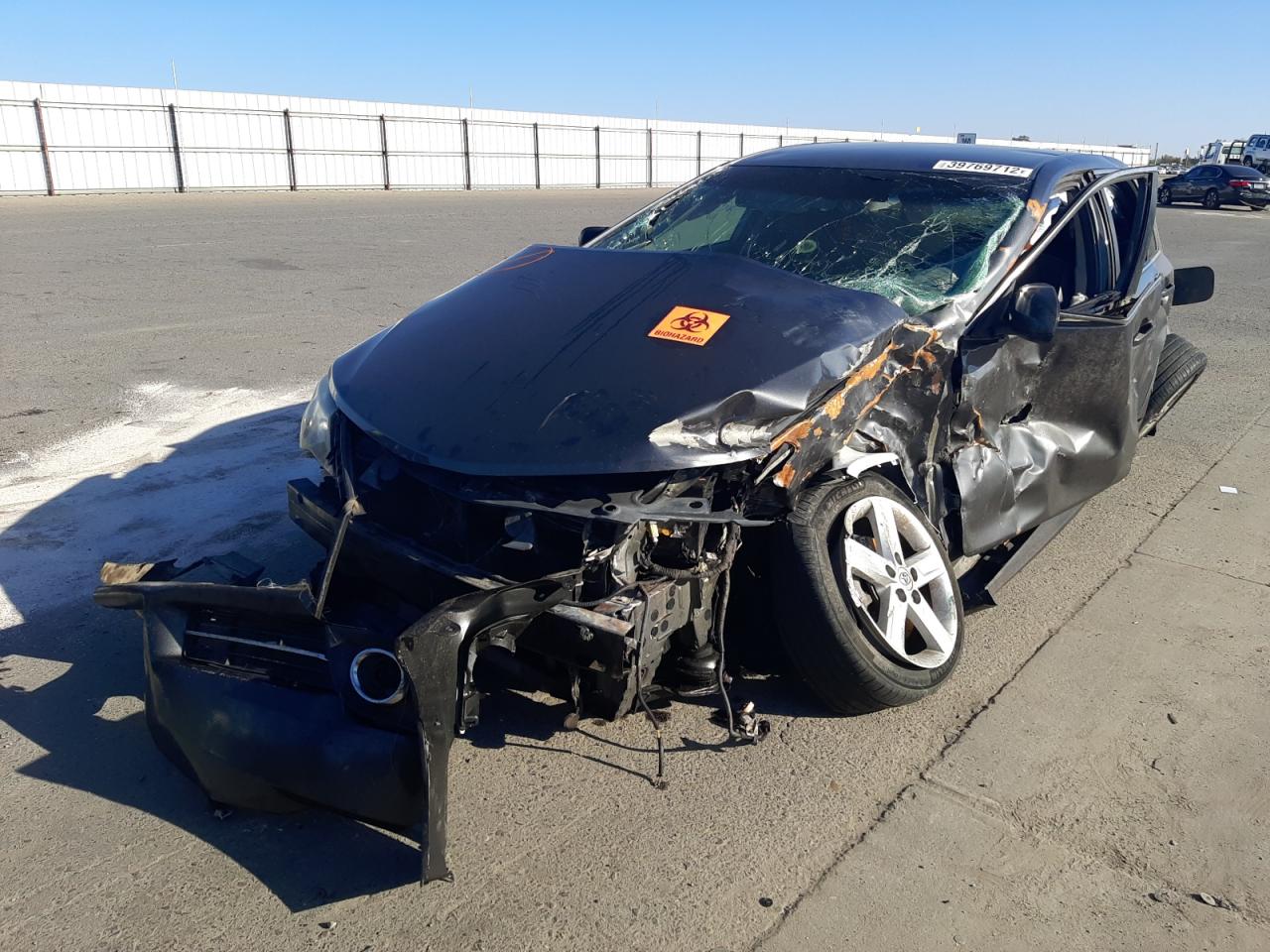 Photo 2 from auction – 2012 TOYOTA CAMRY BASE with VIN 4T1BF1FK7CU595217