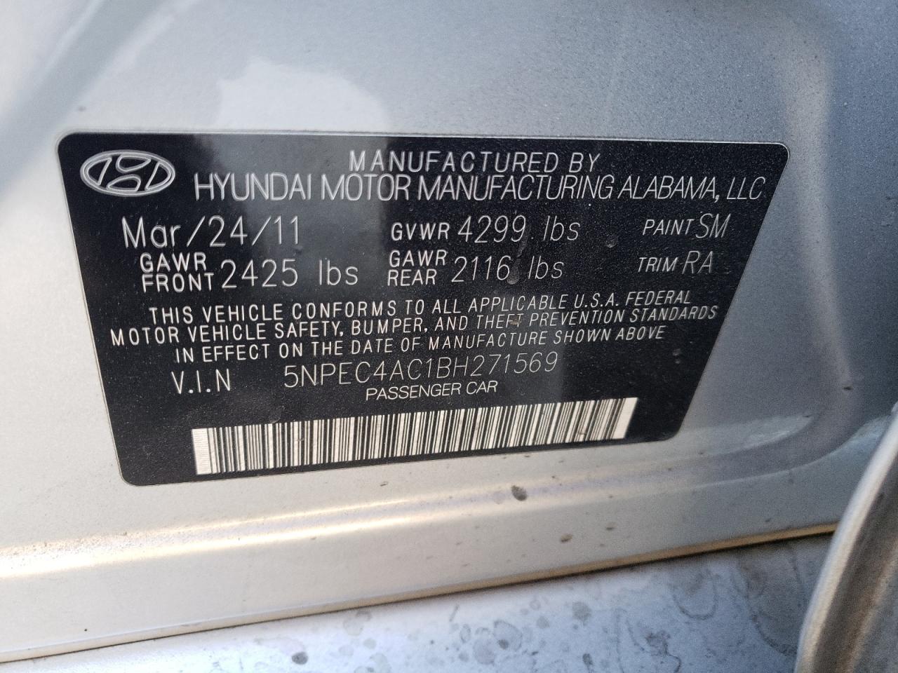 Photo 10 from auction – 2011 HYUNDAI SONATA SE with VIN 5NPEC4AC1BH271569