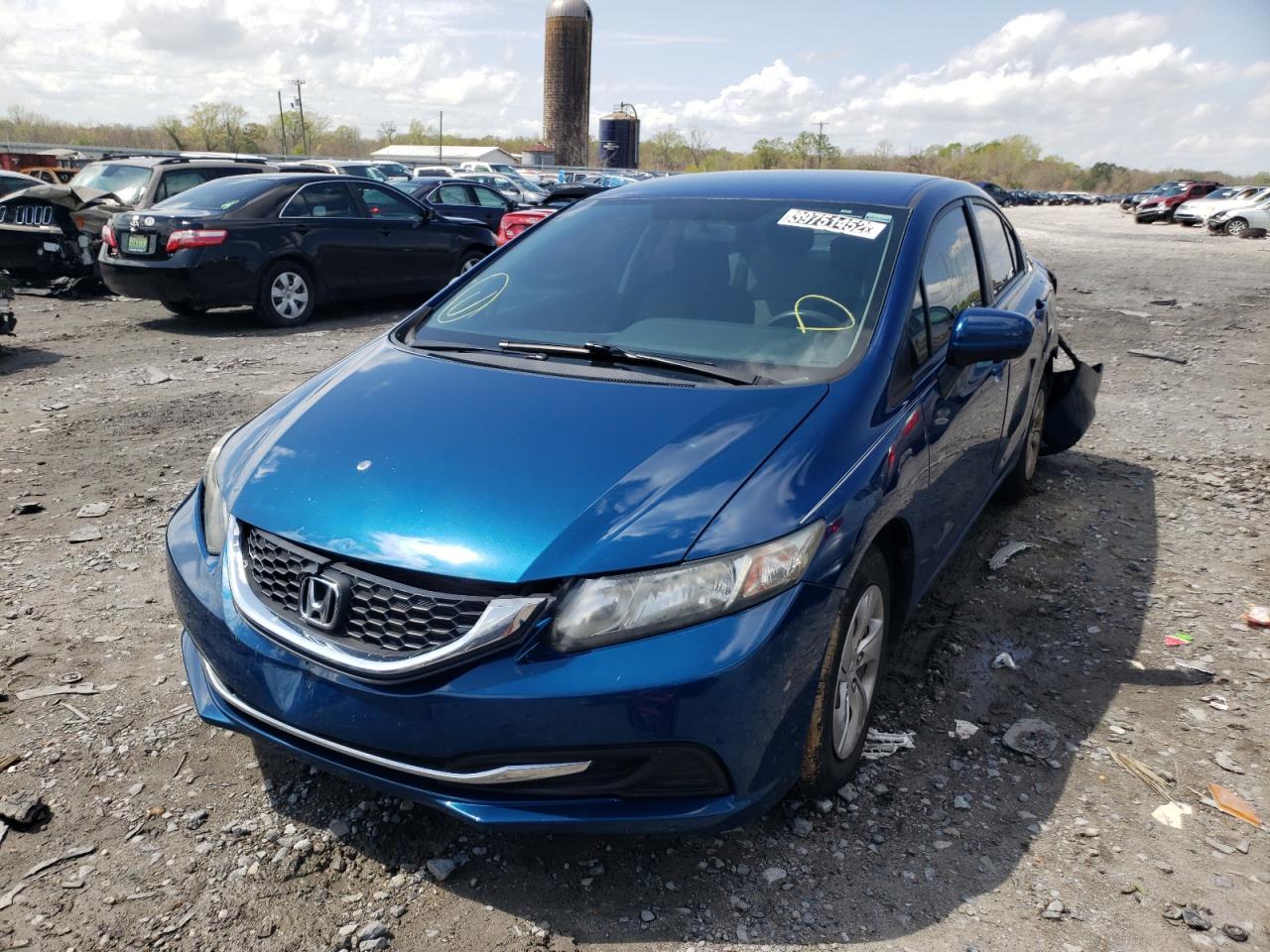 Photo 2 from auction – 2014 HONDA CIVIC LX with VIN 19XFB2F53EE035682