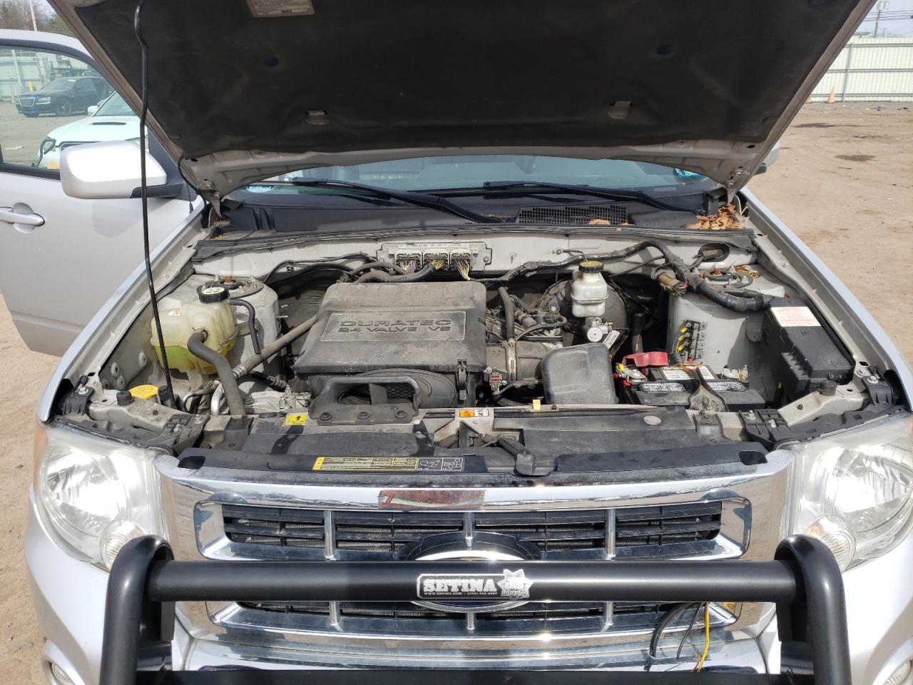 Photo 7 from auction – 2010 FORD ESCAPE LIM with VIN 1FMCU9EG9AKB50234