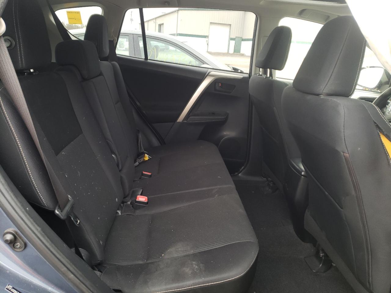 Photo 6 from auction – 2013 TOYOTA RAV4 XLE with VIN JTMRFREVXDD014162