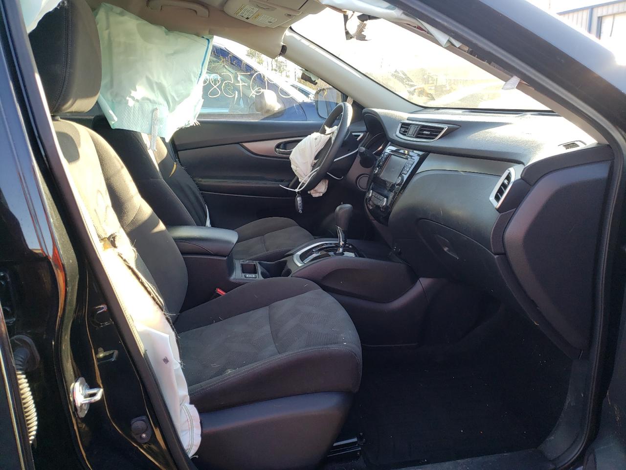 Photo 5 from auction – 2016 NISSAN ROGUE S with VIN KNMAT2MV4GP599726
