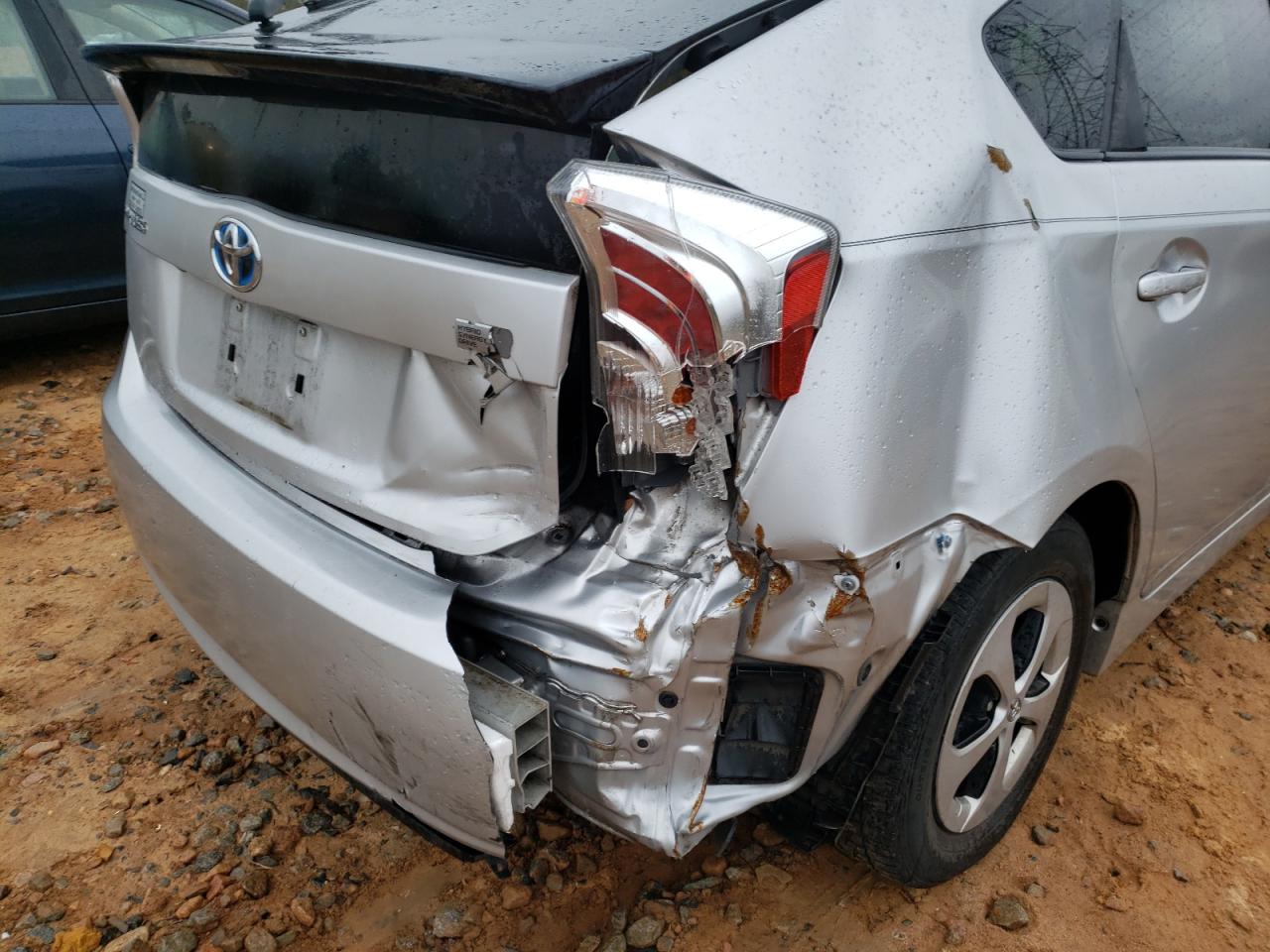 Zdjęcie 9 z aukcji – 2015 TOYOTA PRIUS z VIN JTDKN3DU3F1916232
