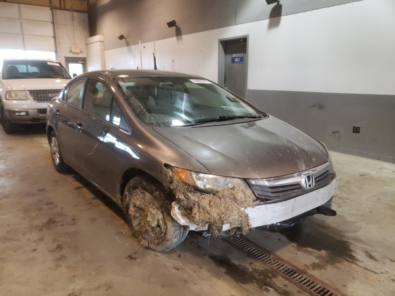 HONDA CIVIC LX 2012 with VIN 19XFB2F57CE087006 - Photo from auction