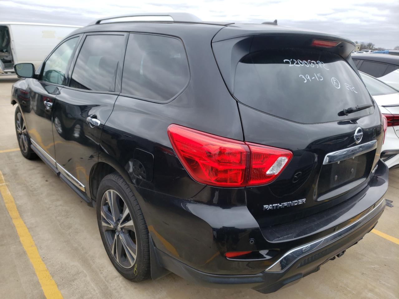 Photo 3 from auction – 2017 NISSAN PATHFINDER with VIN 5N1DR2MN5HC677558