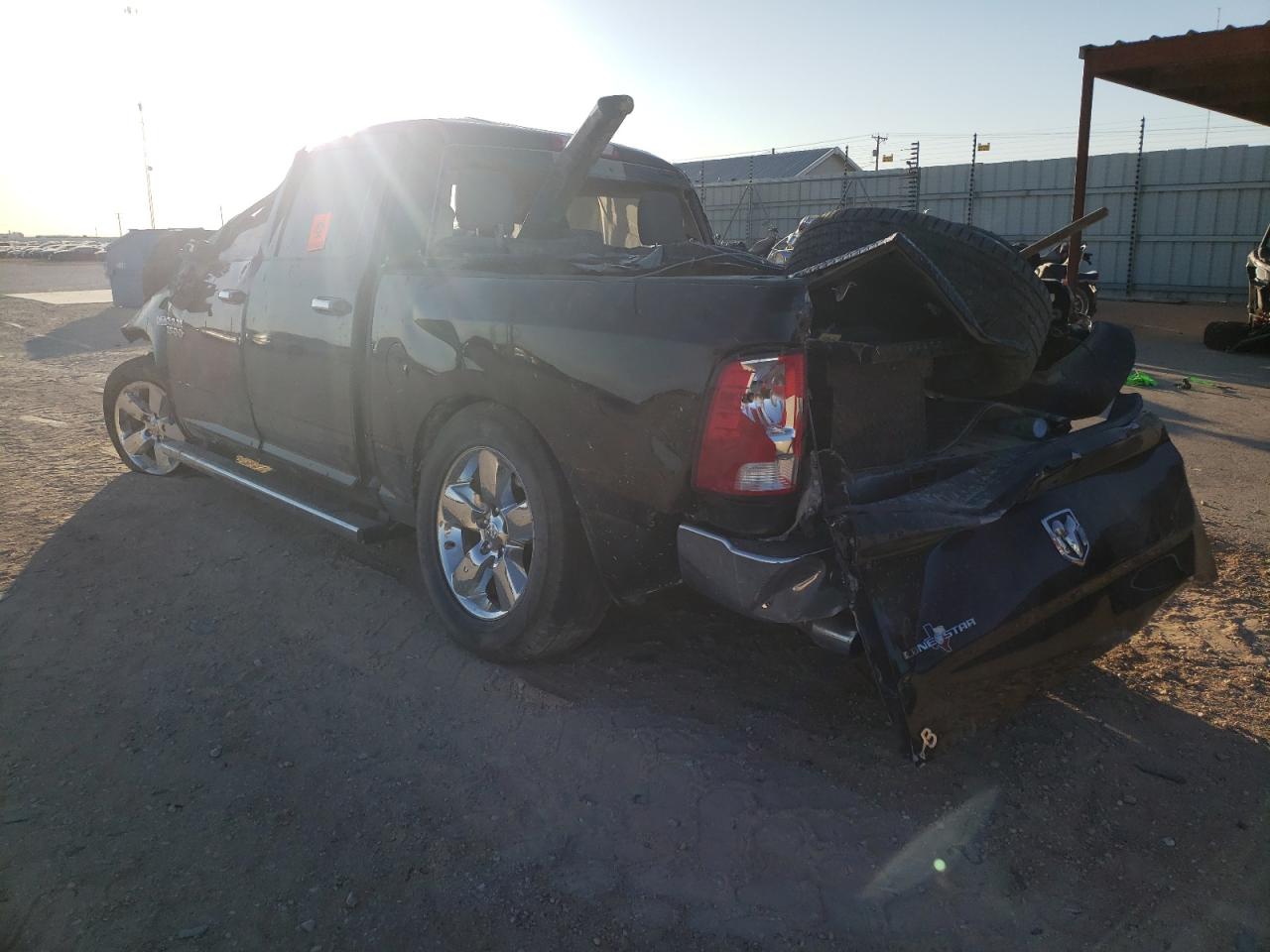 Photo 3 from auction – 2017 RAM 1500 SLT with VIN 3C6RR6LTXHG563433
