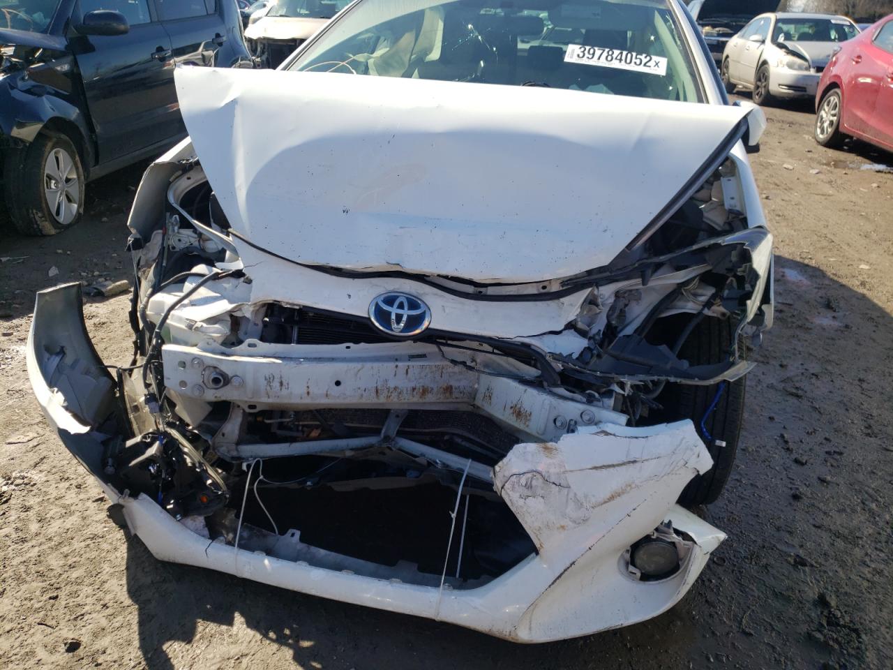 Photo 9 from auction – 2015 TOYOTA PRIUS C with VIN JTDKDTB34F1581706