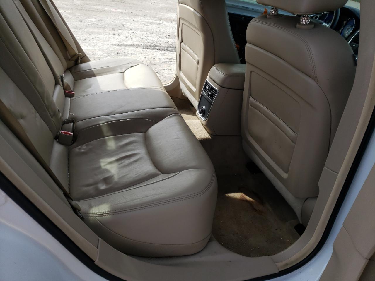 Photo 15 from auction – 2013 CHRYSLER 300 with VIN 2C3CCARG1DH599619