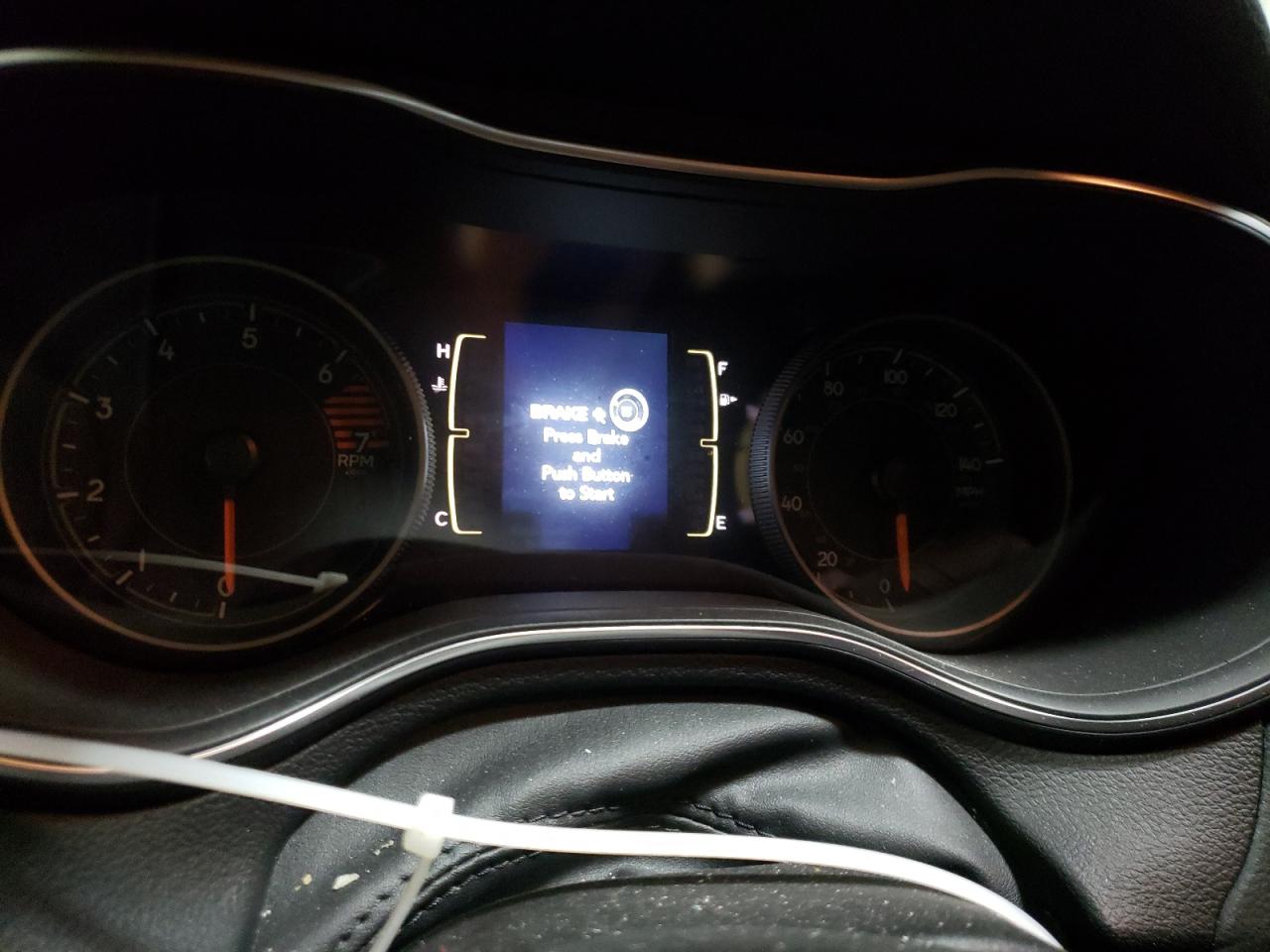 Photo 8 from auction – 2021 JEEP CHEROKEE L with VIN 1C4PJMLBXMD137400
