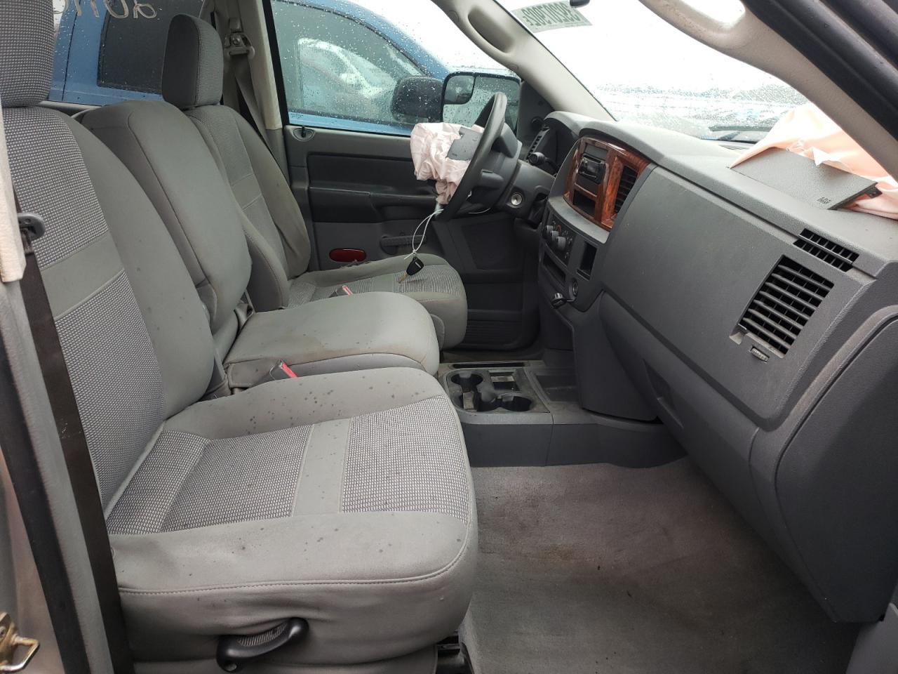 Photo 5 from auction – 2006 DODGE RAM 3500 with VIN 3D7LL39C26G189327