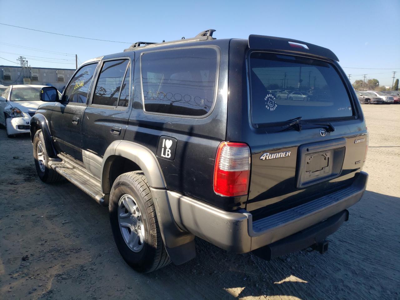 Photo 3 from auction – 2000 TOYOTA 4RUNNER LI with VIN JT3GN87R9Y0154189