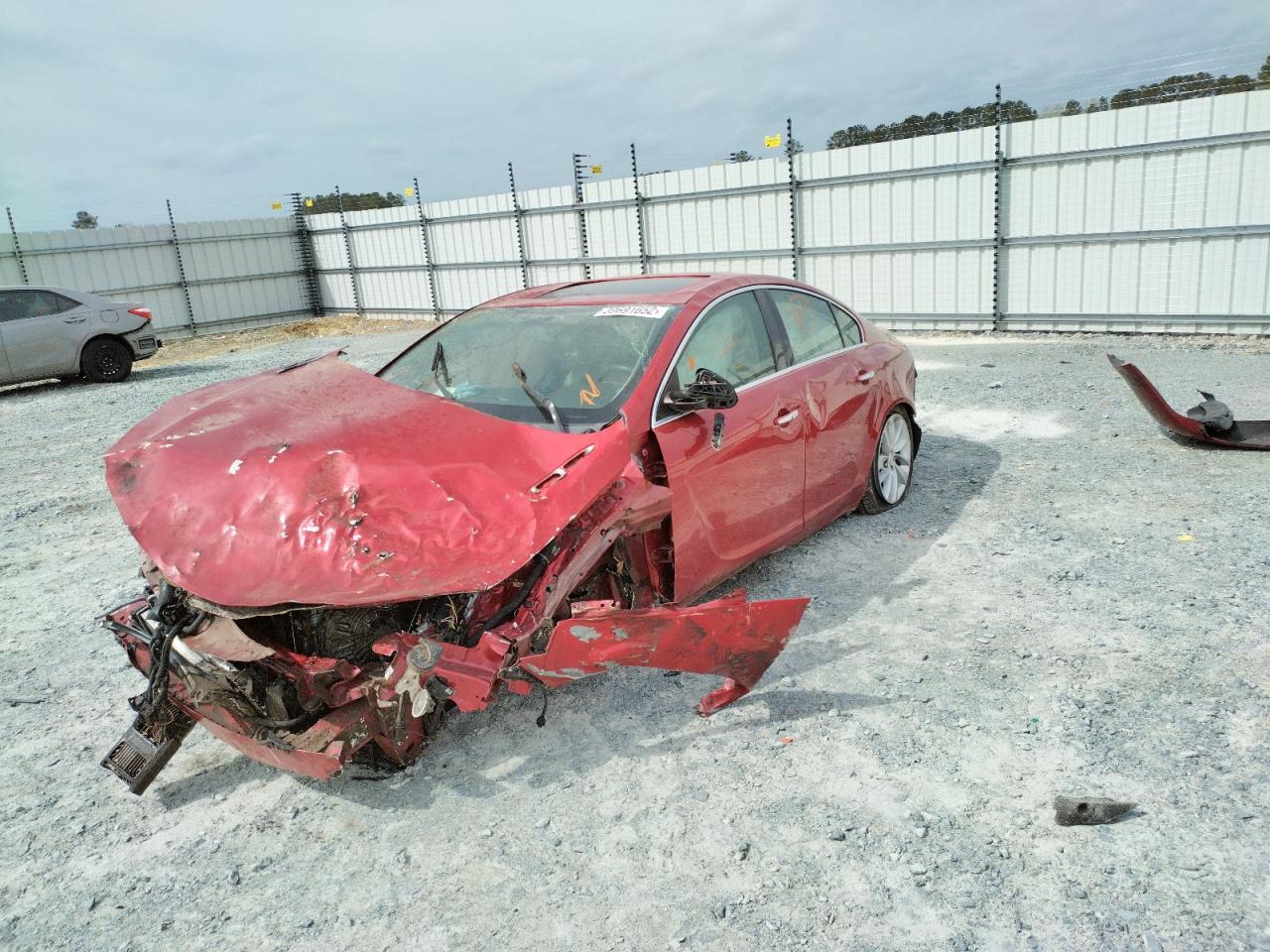 Photo 2 from auction – 2014 BUICK REGAL PREM with VIN 2G4GR5GX8E9225716