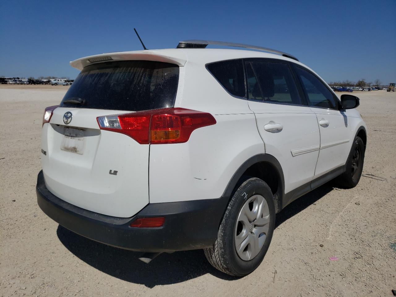 Photo 4 from auction – 2014 TOYOTA RAV4 LE with VIN 2T3ZFREV3EW097342