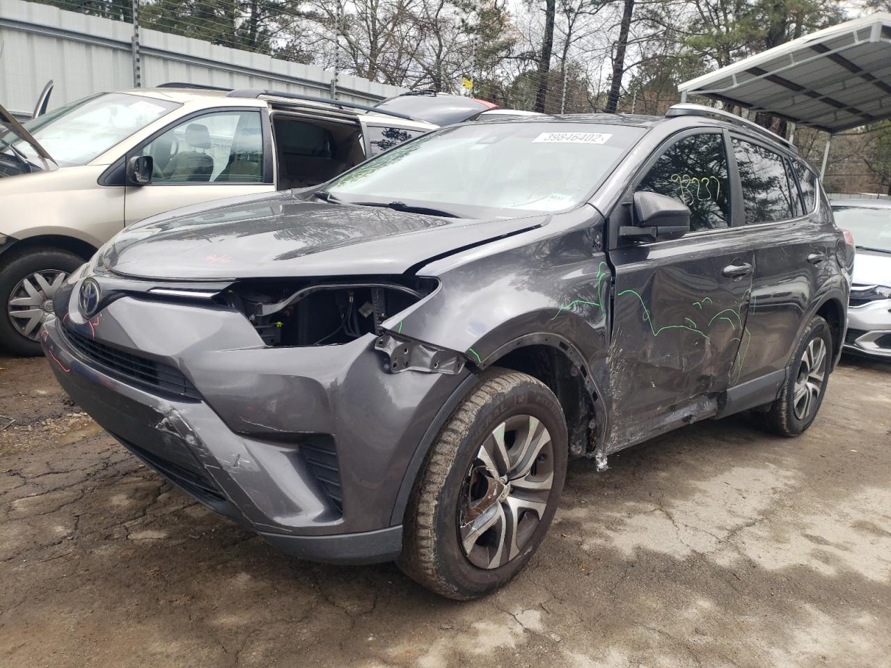 Photo 2 from auction – 2017 TOYOTA RAV4 LE with VIN JTMZFREVXHJ706378