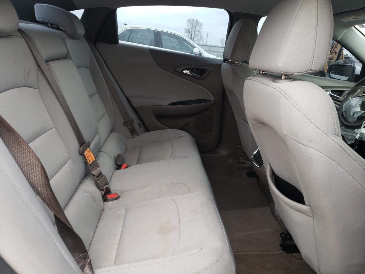 Photo 6 from auction – 2016 CHEVROLET MALIBU LT with VIN 1G1ZE5ST2GF193118