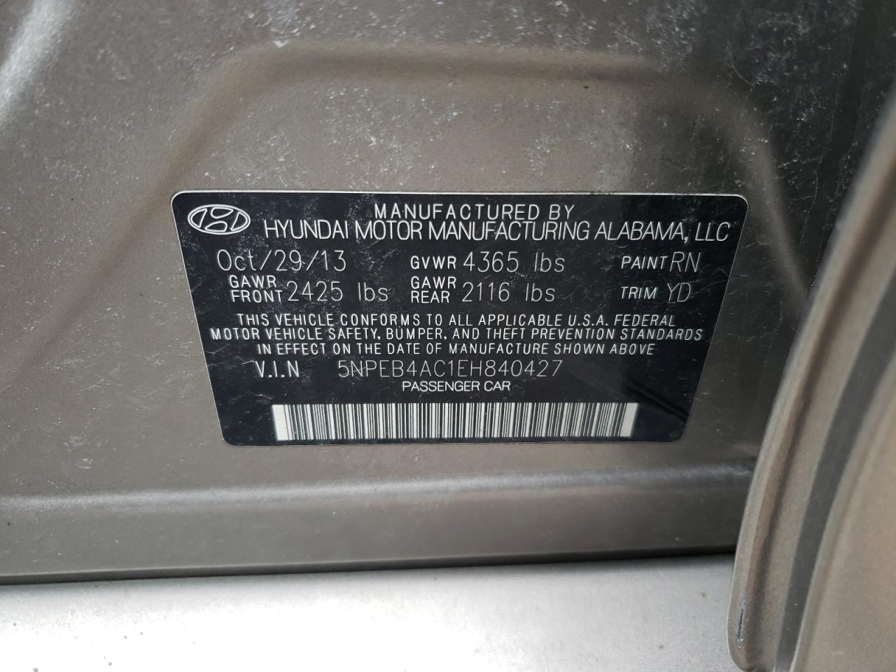 Photo 10 from auction – 2014 HYUNDAI SONATA GLS with VIN 5NPEB4AC1EH840427