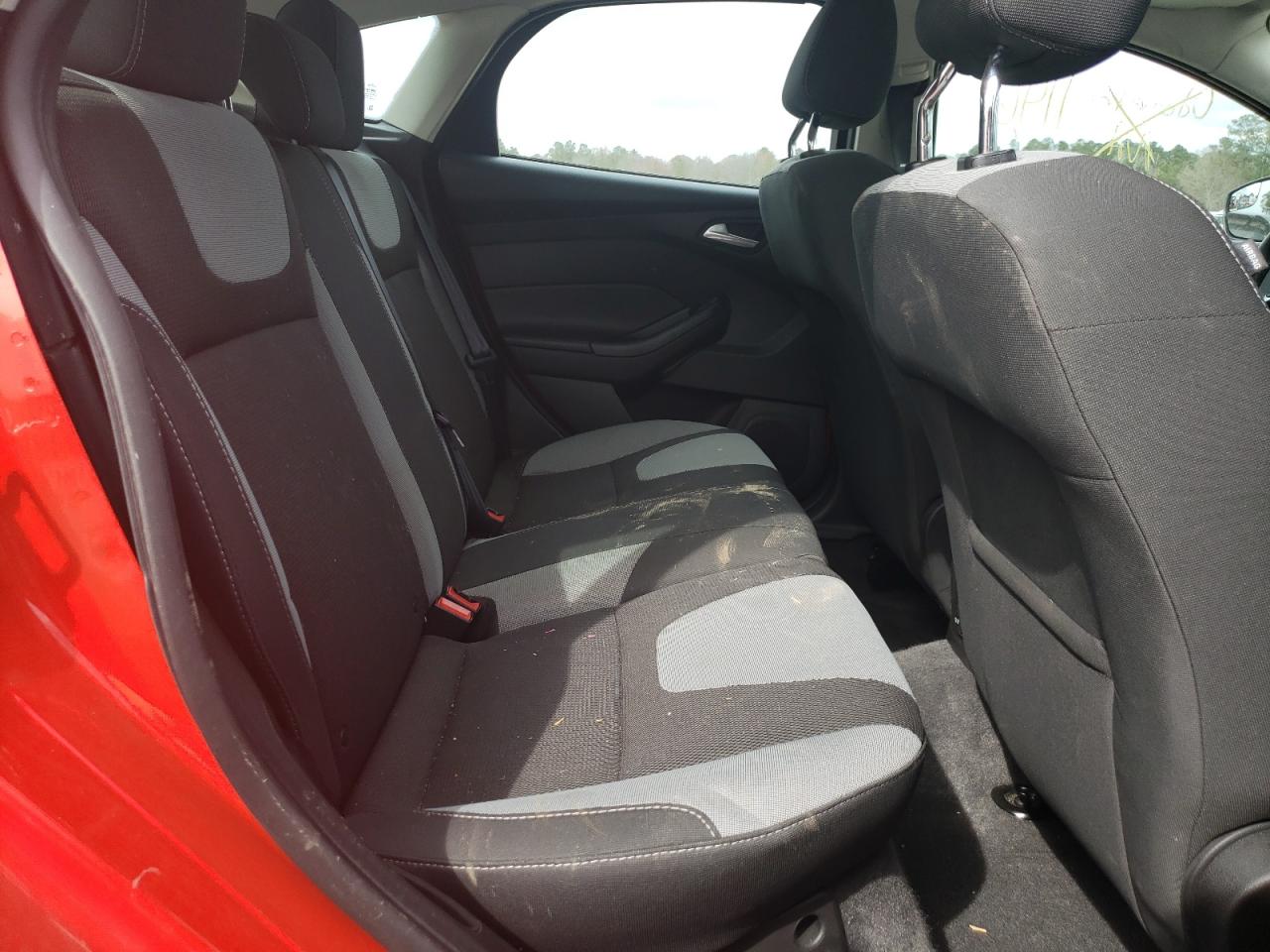 Photo 6 from auction – 2012 FORD FOCUS SE with VIN 1FAHP3K24CL247366