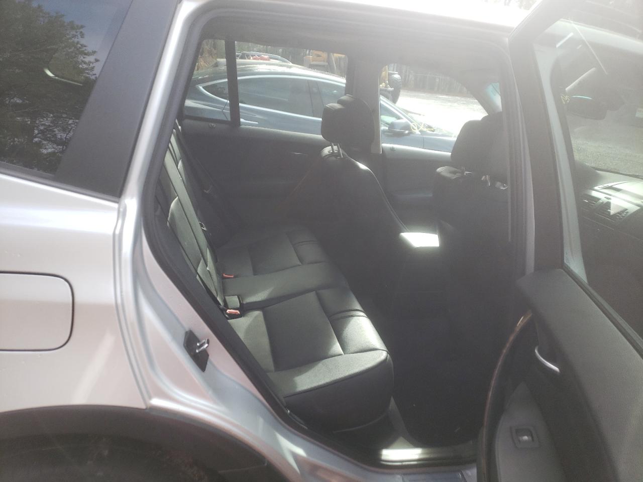 Photo 6 from auction – 2010 BMW X3 XDRIVE3 with VIN WBXPC9C49AWJ37450