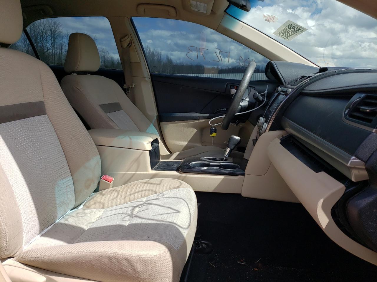 Photo 5 from auction – 2012 TOYOTA CAMRY BASE with VIN 4T4BF1FK0CR211252