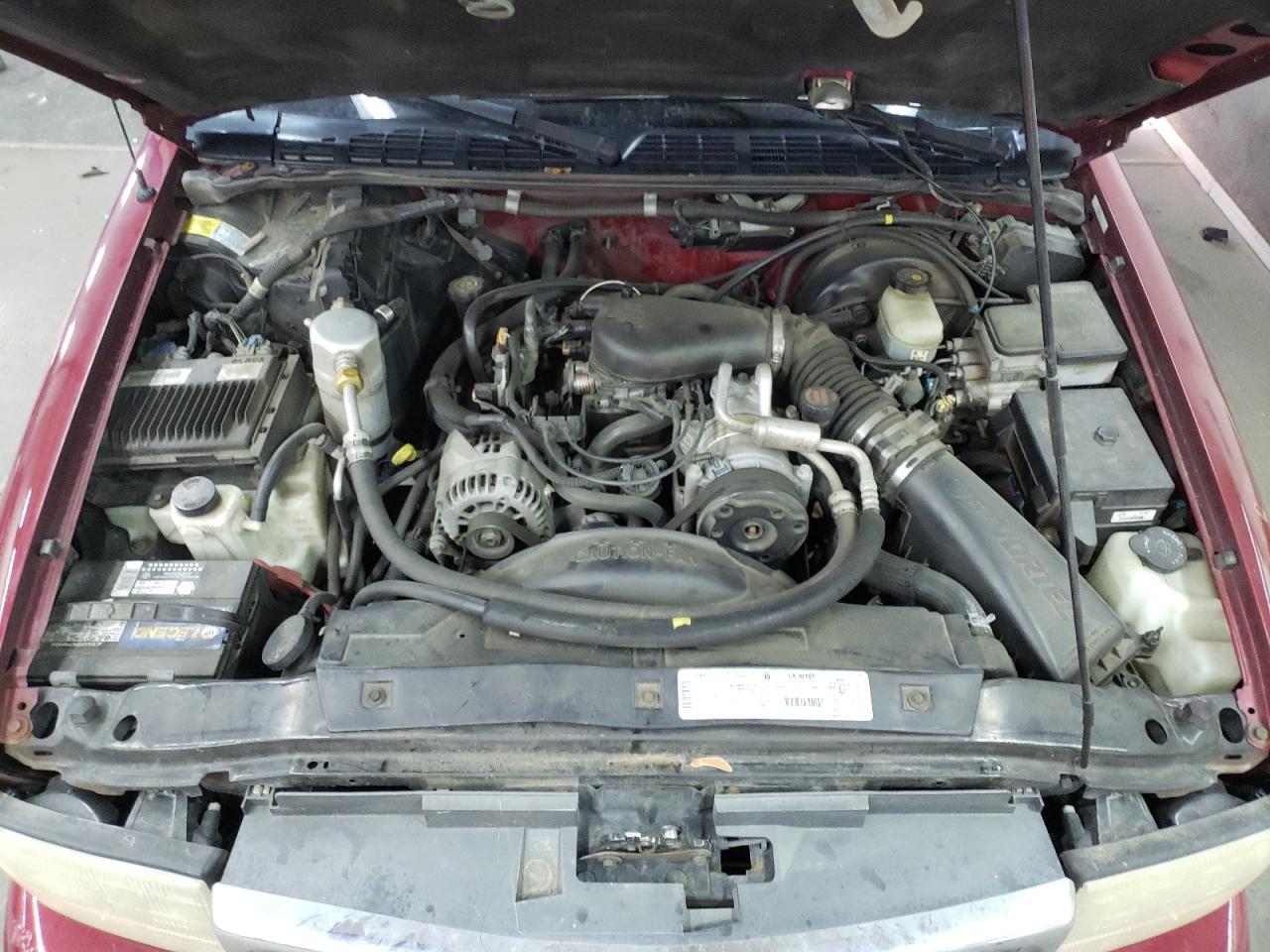 Photo 7 from auction – 1998 GMC JIMMY with VIN 1GKDT13W4W2522792