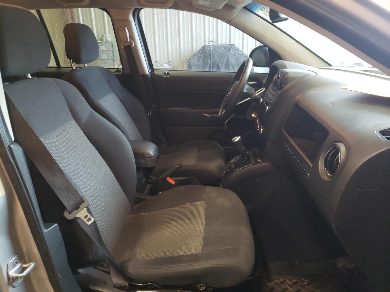 Photo 5 from auction – 2011 JEEP COMPASS SP with VIN 1J4NF1FBXBD218245