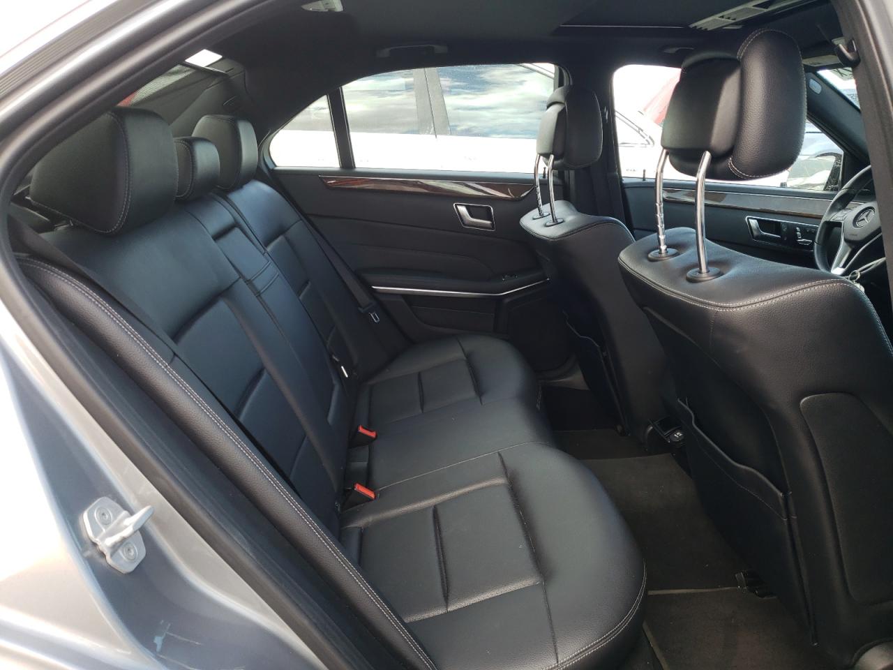 Photo 6 from auction – 2014 MERCEDES-BENZ E 350 with VIN WDDHF5KB9EA807878