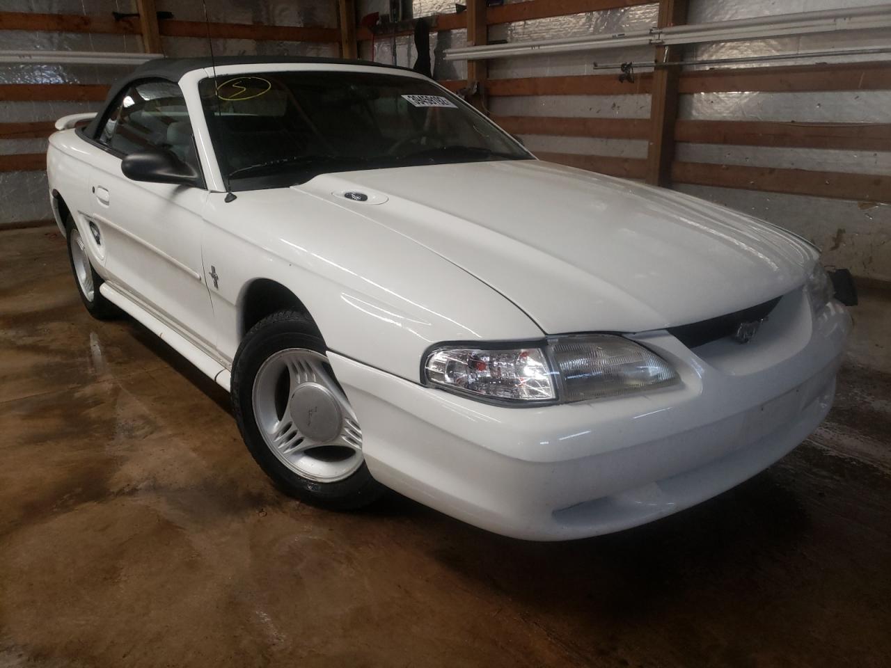 FORD MUSTANG 1996 with VIN 1FALP4443TF175668 - Photo from auction