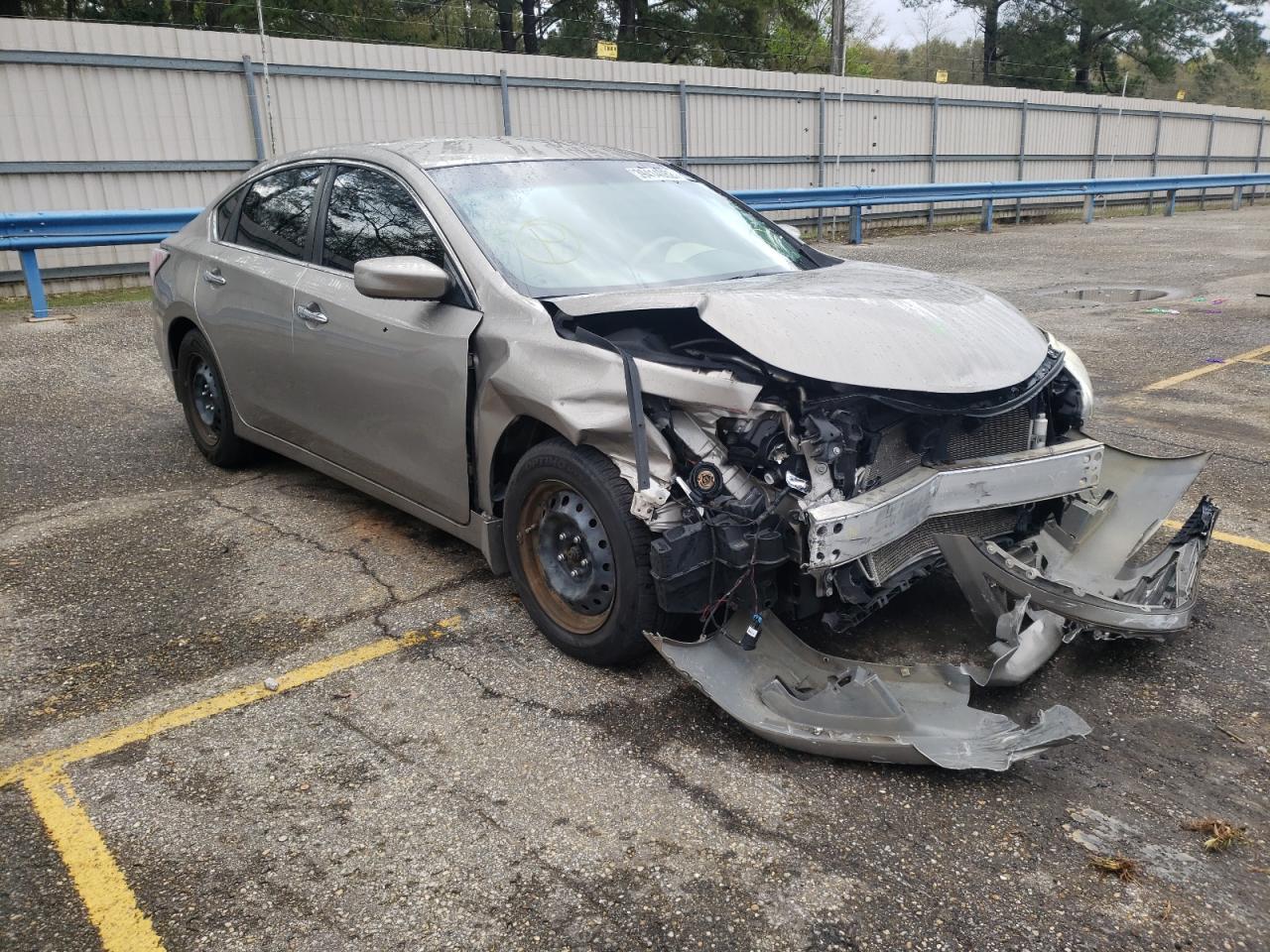 NISSAN ALTIMA 2.5 2015 with VIN 1N4AL3AP1FN300513 - Photo from auction