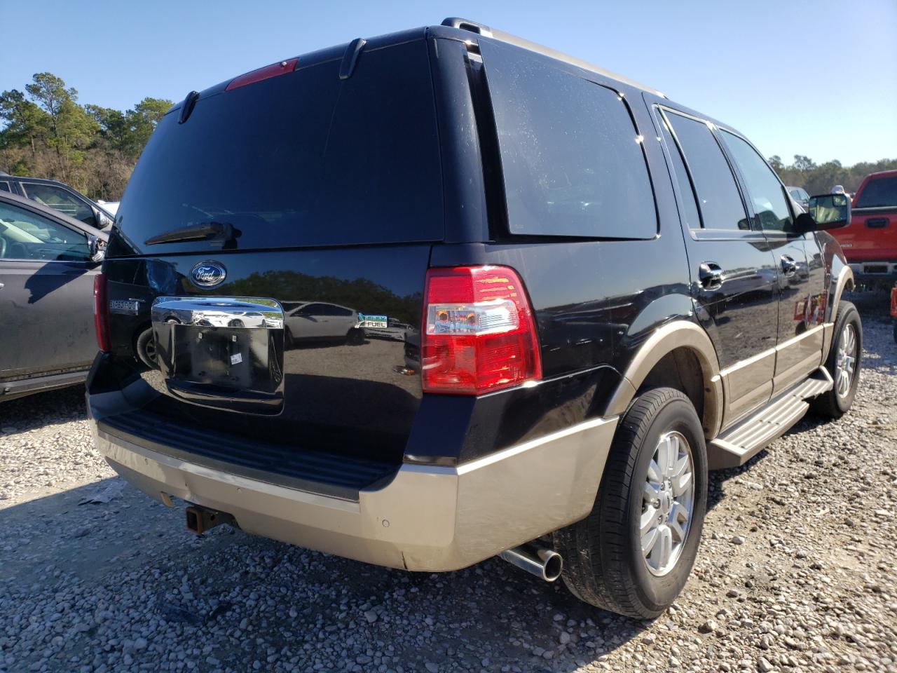 Photo 4 from auction – 2013 FORD EXPEDITION with VIN 1FMJU1H55DEF05681