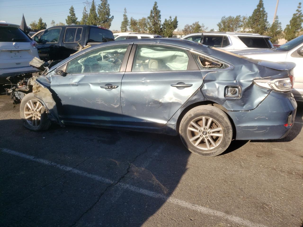 Photo 9 from auction – 2015 HYUNDAI SONATA SE with VIN 5NPE24AF6FH145596