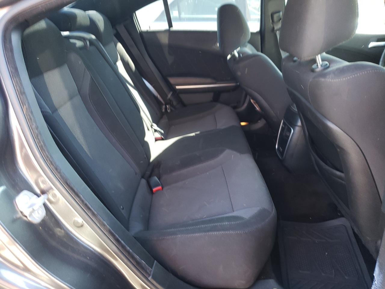 Photo 6 from auction – 2016 DODGE CHARGER SX with VIN 2C3CDXHG1GH339033