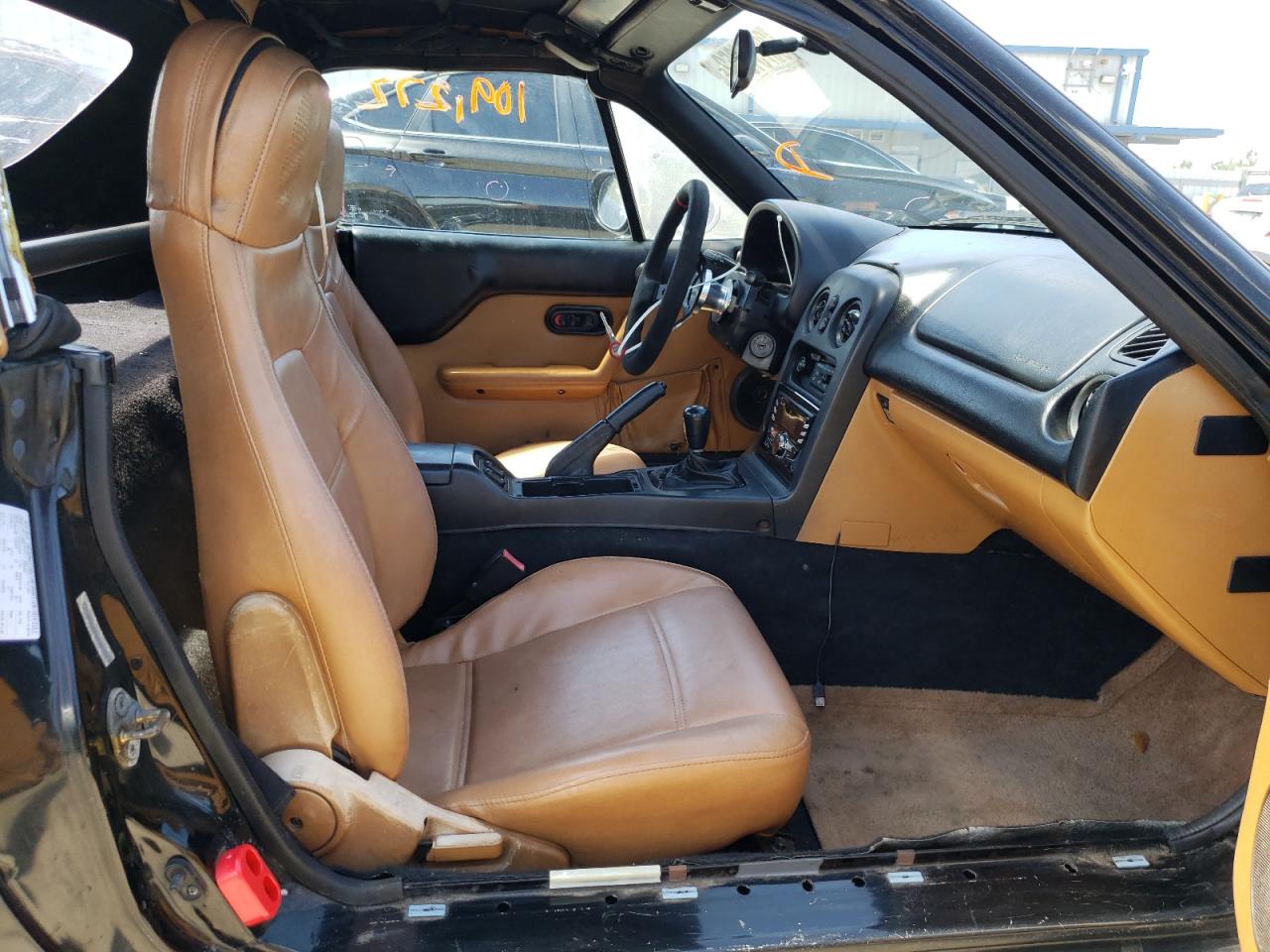 Photo 5 from auction – 1996 MAZDA MX-5 MIATA with VIN JM1NA3530T0705912