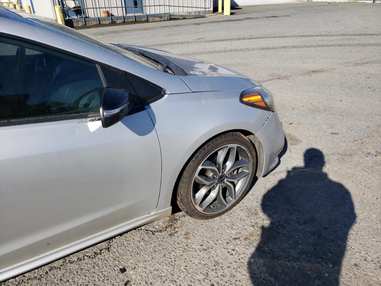 Photo 10 from auction – 2015 KIA FORTE SX with VIN KNAFZ6A33F5420002