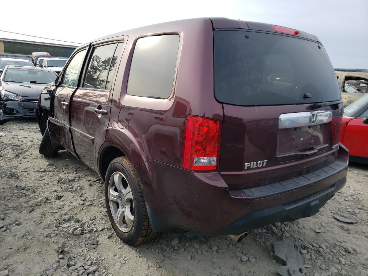 Photo 3 from auction – 2013 HONDA PILOT EXLN with VIN 5FNYF4H79DB028221