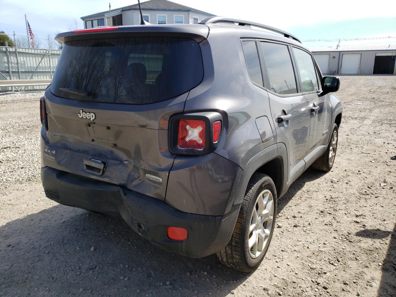 Photo 4 from auction – 2018 JEEP RENEGADE L with VIN ZACCJBBBXJPJ23060