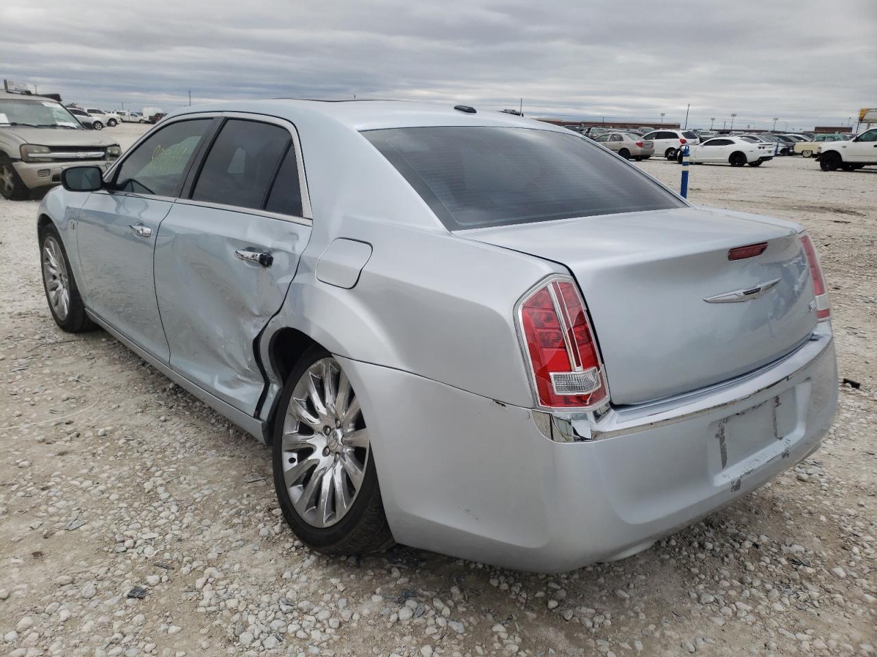 Photo 9 from auction – 2013 CHRYSLER 300 with VIN 2C3CCAAG1DH697917