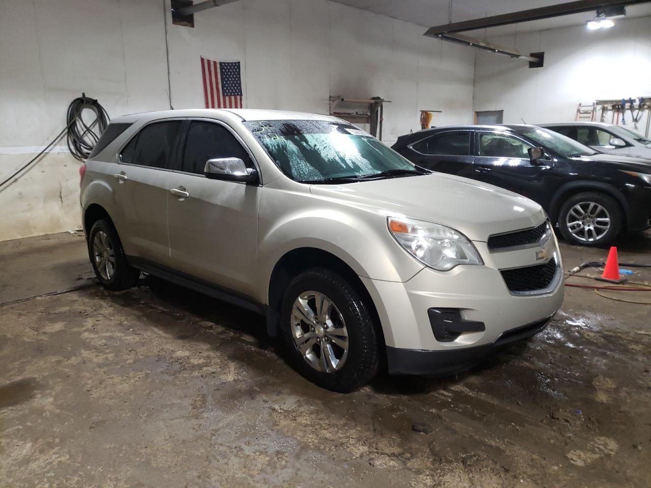 CHEVROLET EQUINOX LS 2012 with VIN 2GNFLCEK9C6332857 - Photo from auction