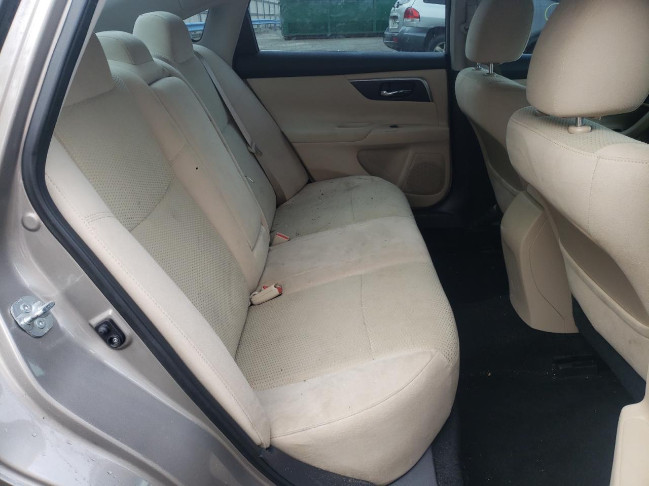 Photo 6 from auction – 2015 NISSAN ALTIMA 2.5 with VIN 1N4AL3AP1FN300513