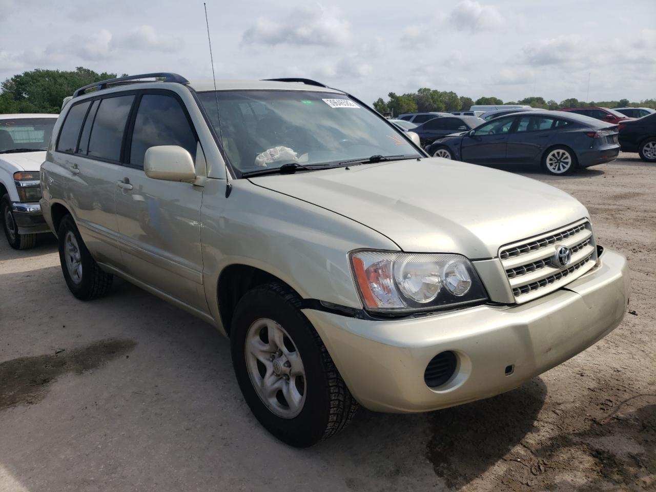 TOYOTA HIGHLANDER 2003 with VIN JTEGD21A330067682 - Photo from auction