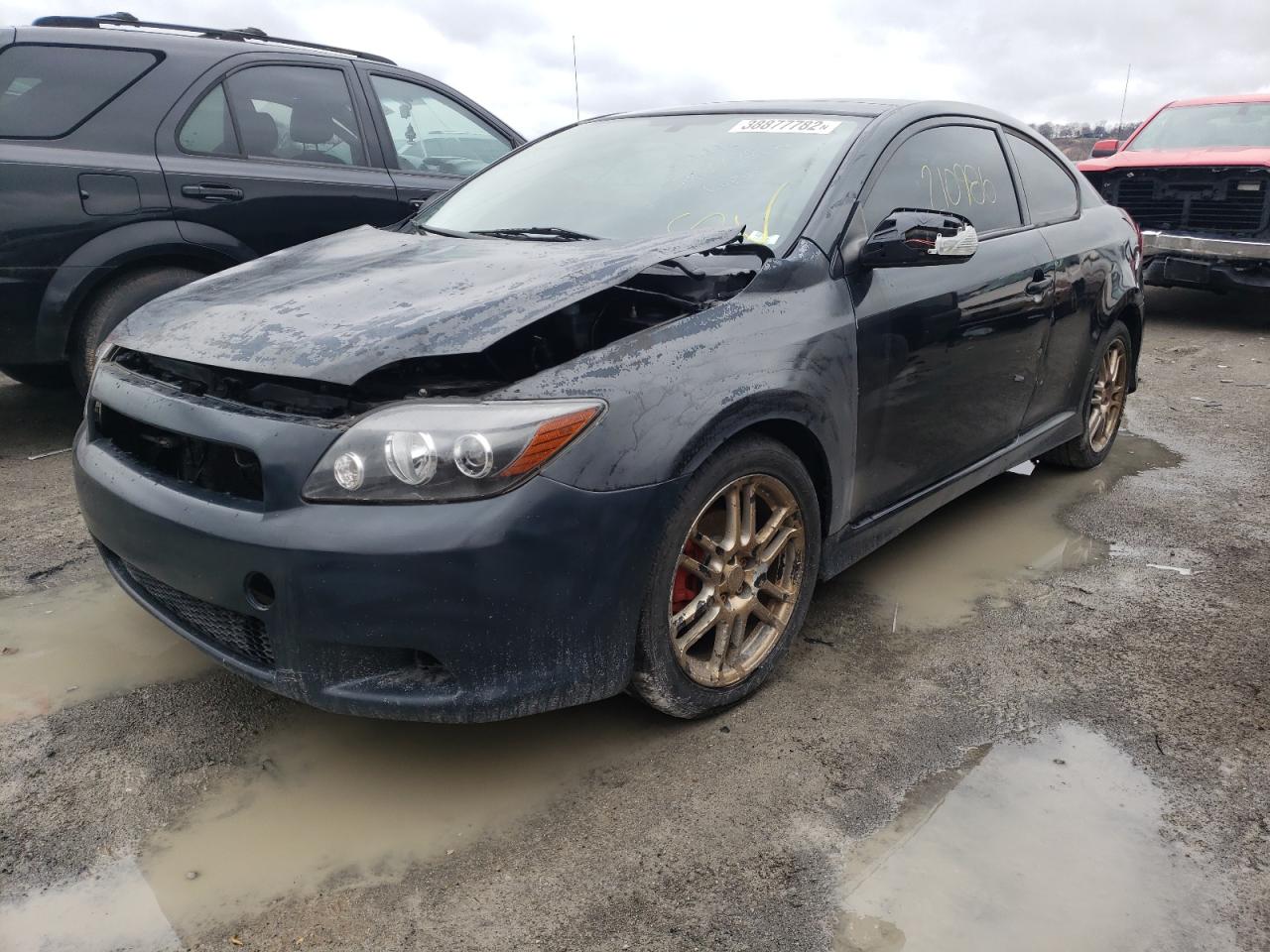 Photo 2 from auction – 2005 TOYOTA SCION TC with VIN JTKDE167950019739