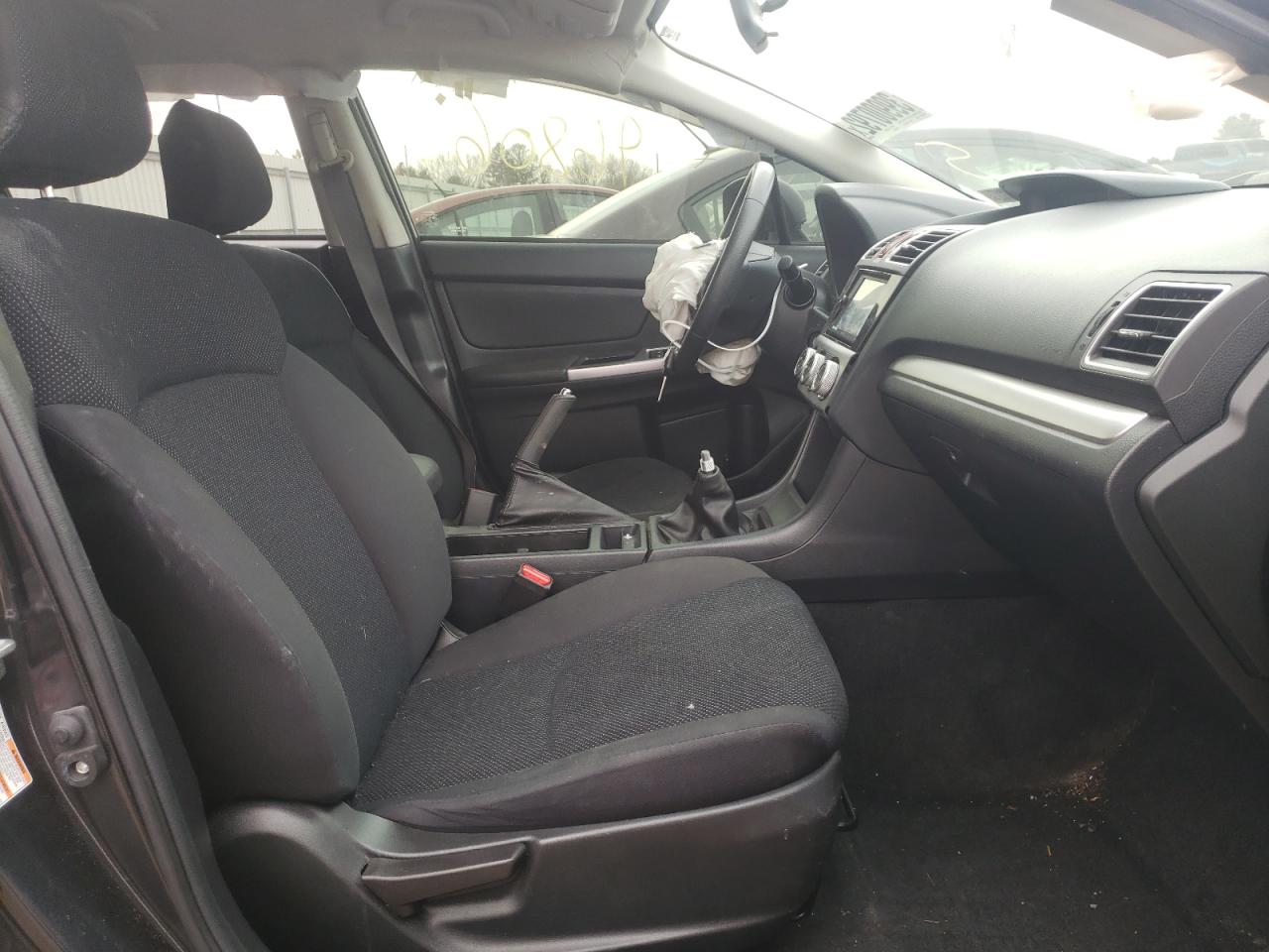 Photo 5 from auction – 2016 SUBARU CROSSTREK with VIN JF2GPAAC5GG207589
