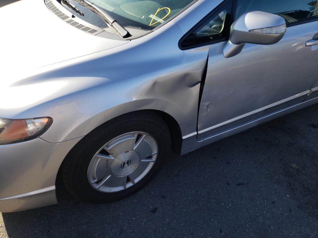 Photo 9 from auction – 2007 HONDA CIVIC HYBR with VIN JHMFA36227S030809